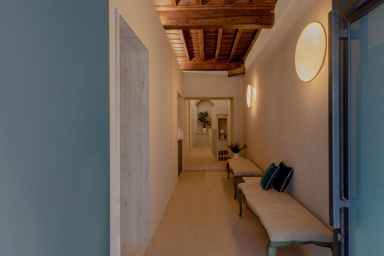 Design With Private Pool In Campo Dei Fiori Appartamento