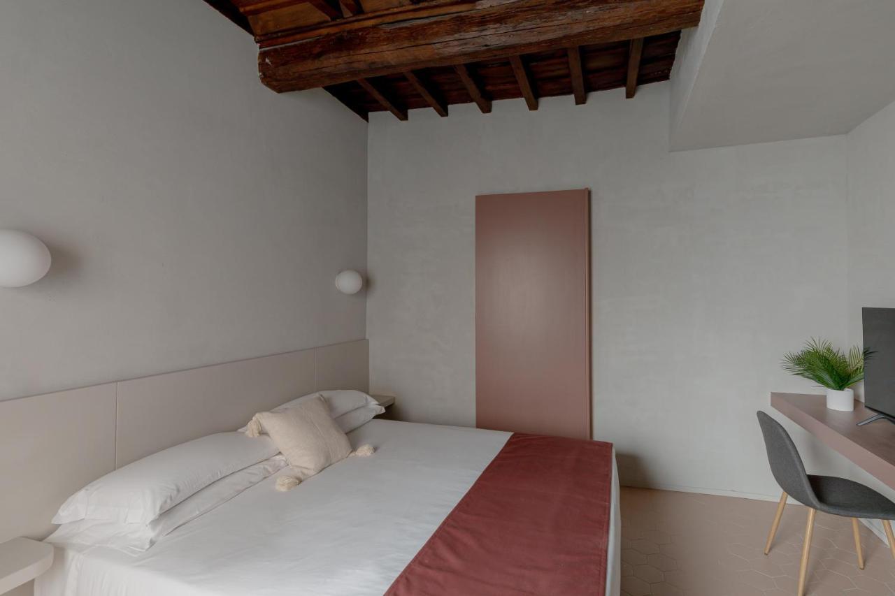 Appartamento Design With Private Pool In Campo Dei Fiori *